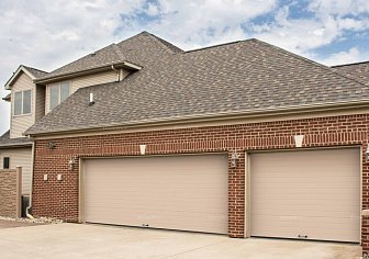 Гаражные ворота Doorhan RSD02 (4200х2800)