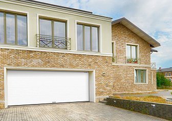 Гаражные ворота Doorhan RSD02 (5400х2000)