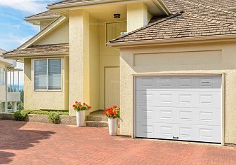 Гаражные ворота Doorhan RSD02 (2400х3100)